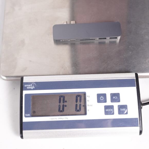 Hyper Drive Duo Hub 7-in-2 USB-C Docking Station Macbook Pro Space Gray Silver - Picture 8 of 8